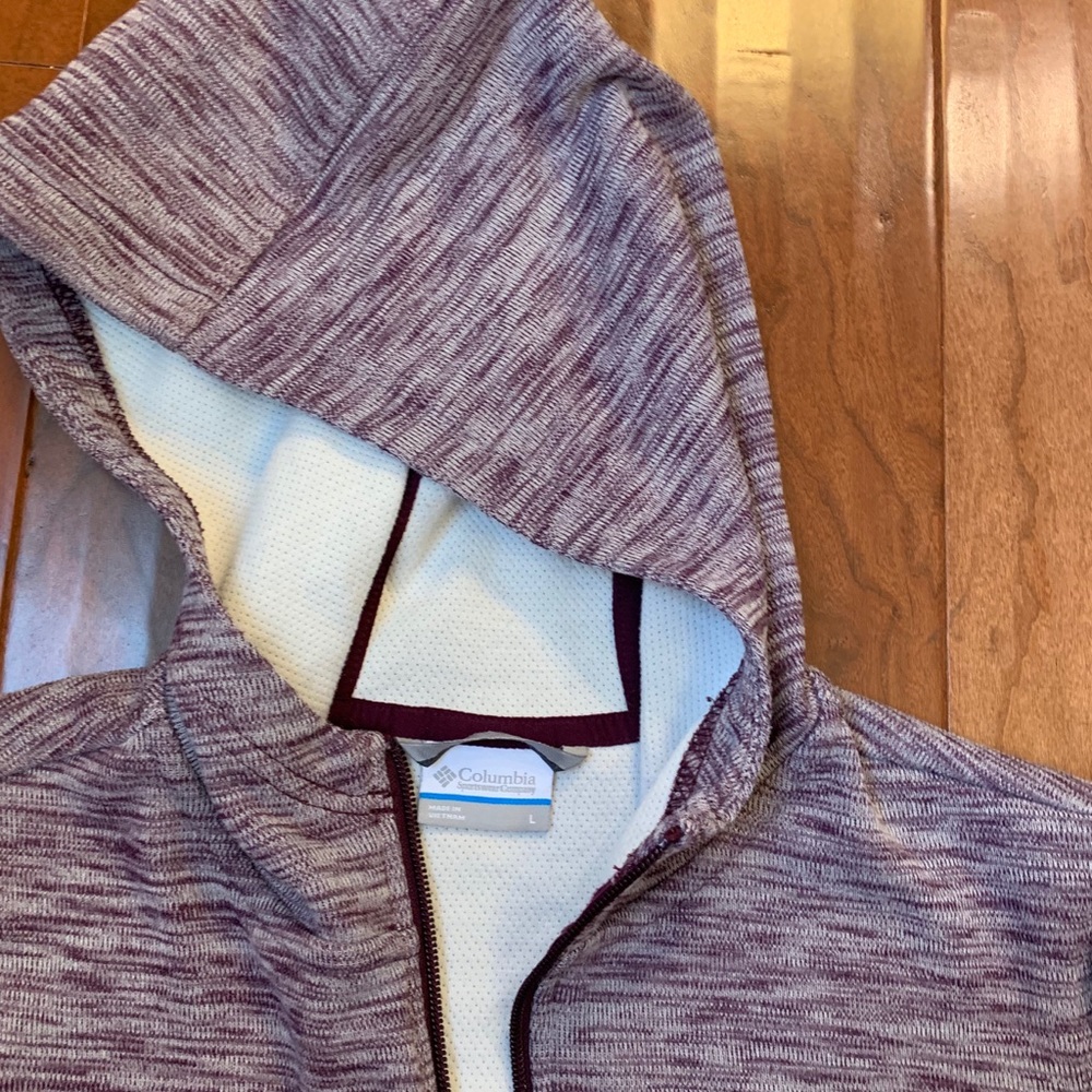 Columbia zip up sweatshirt